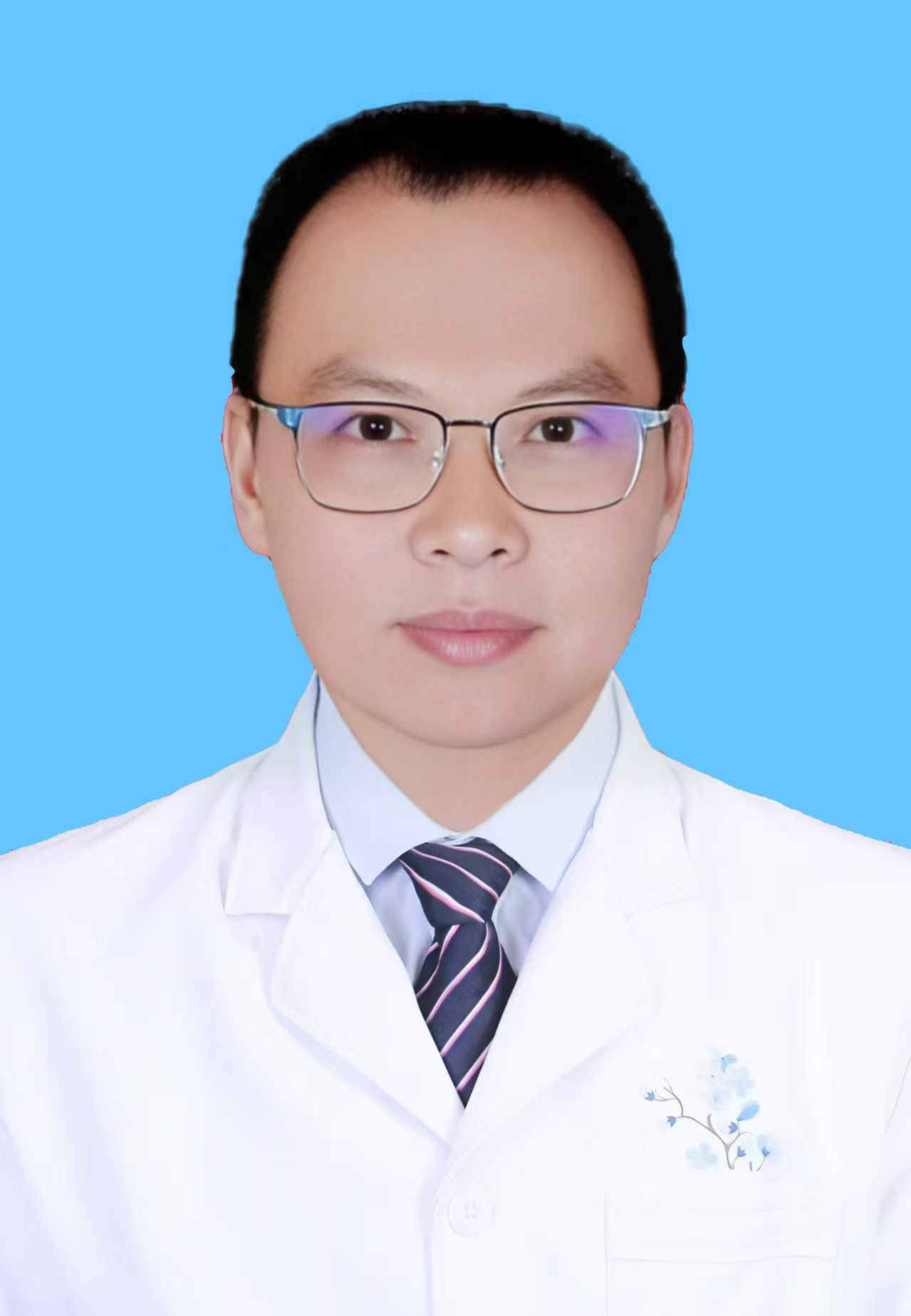 李建伟